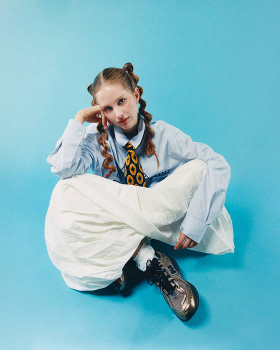 maddie used シャツ Maddie Ashman T-shirt (2025) | Maddie Ashman
