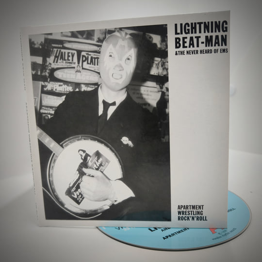 Apartment Wrestling Rock'n'Roll | Lightning Beat-Man and the Never