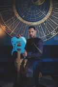 Angel Vivaldi — Photo