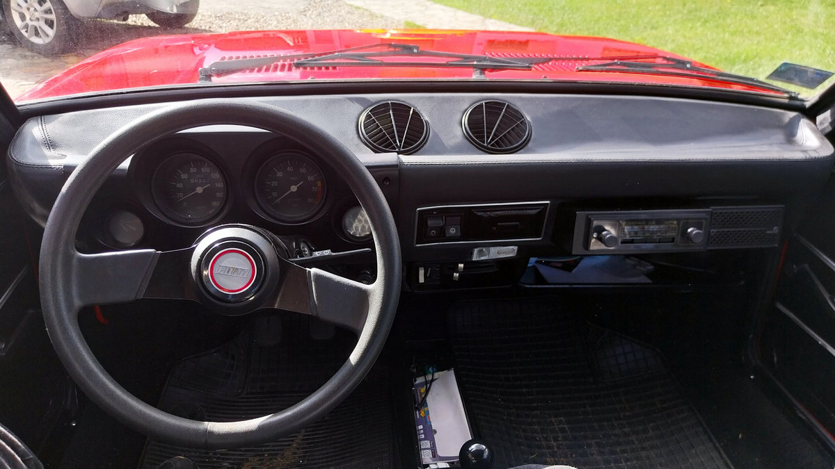 Fiat 128 Sport Coupe 1971 Sport Compact Car photo detail