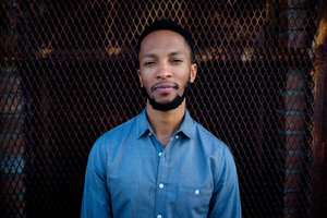 Marcus Elliot — Photo