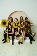 Brass Queens photo