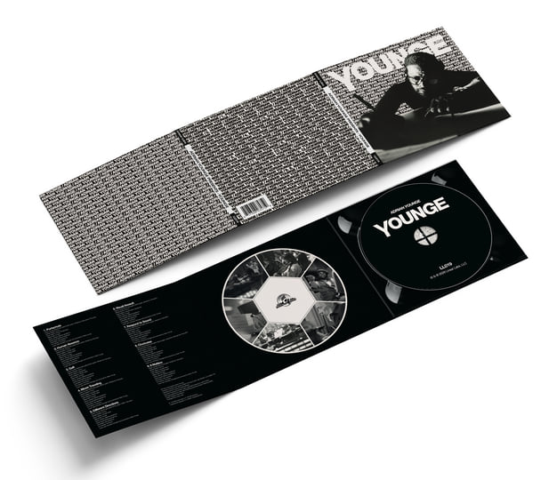 その他 Essential Young Dudes: Live &amp; More [CD] Amazon.com: All the Young Dudes: CDs & Vinyl