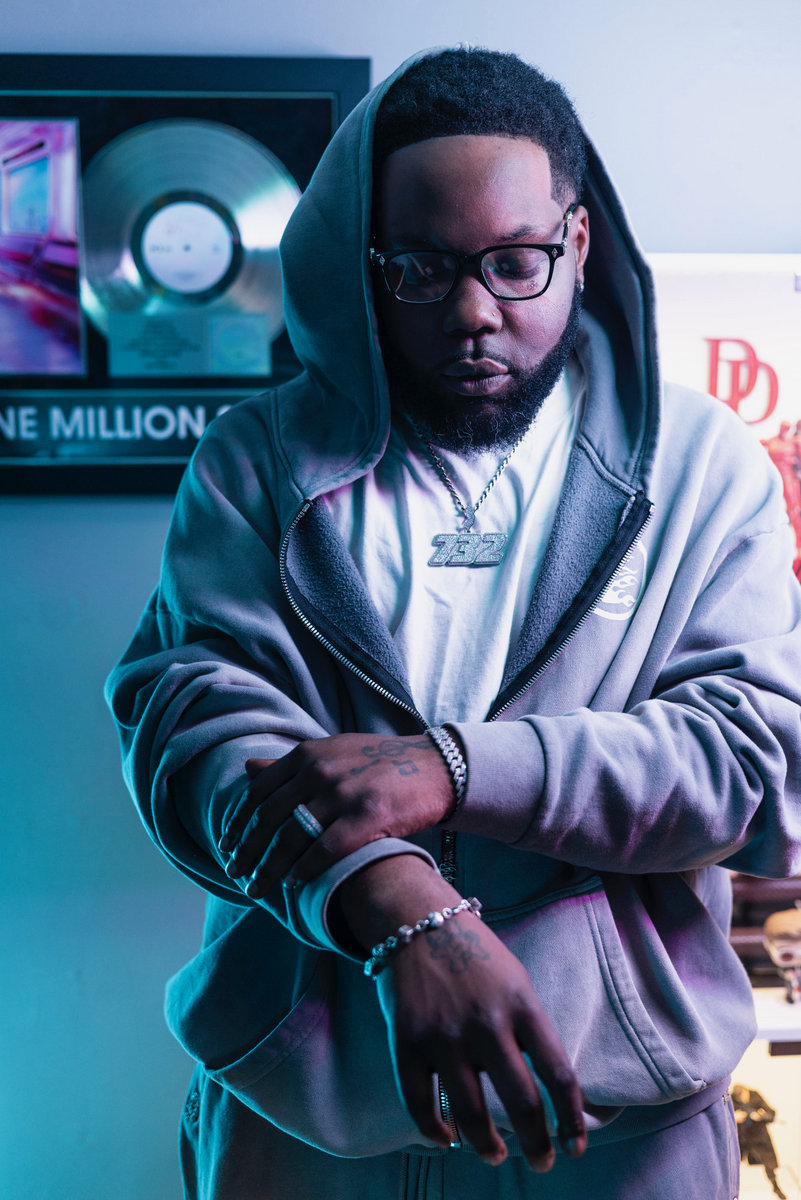 Music | DJ SMALLZ 732
