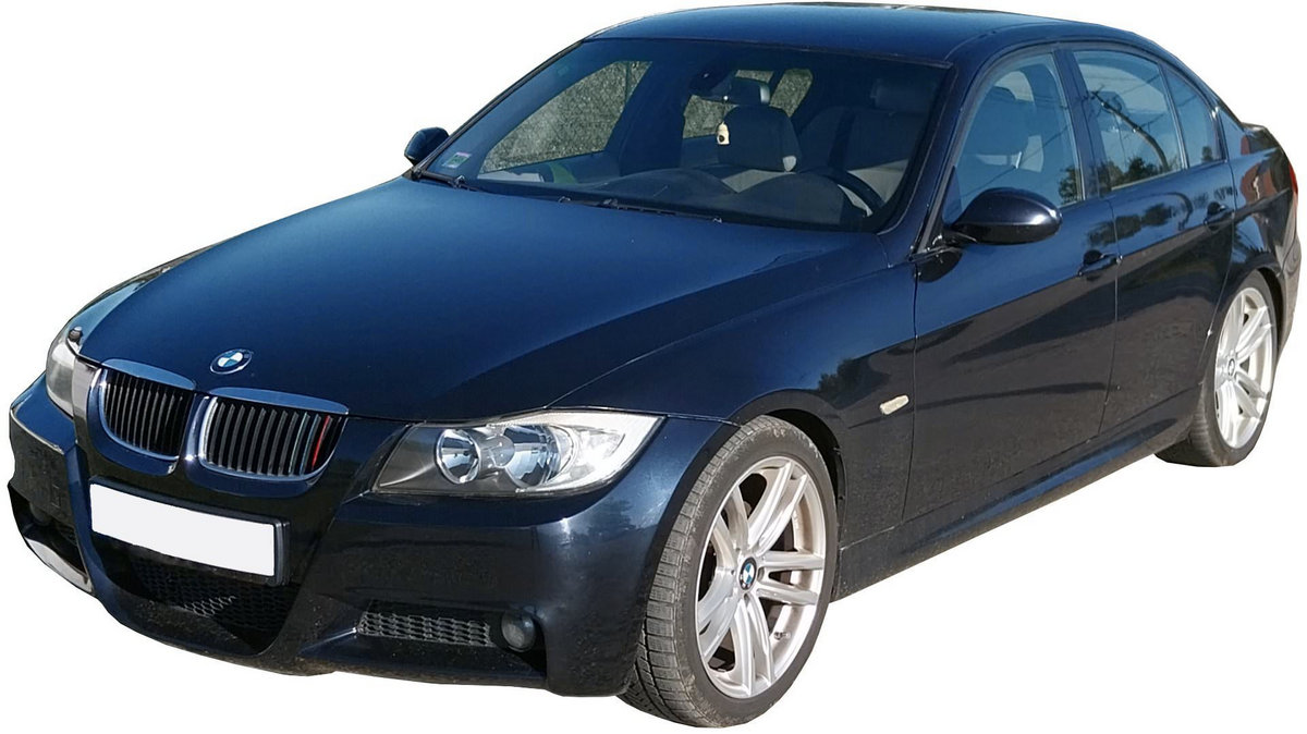 Bmw 3 Series E90 2005 Large Family Car photo detail