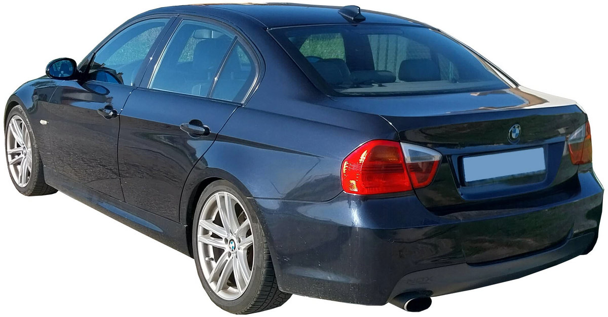 Bmw 3 Series E90 2005 Large Family Car photo detail