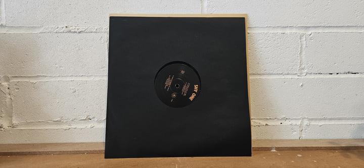 Mali | Shy One