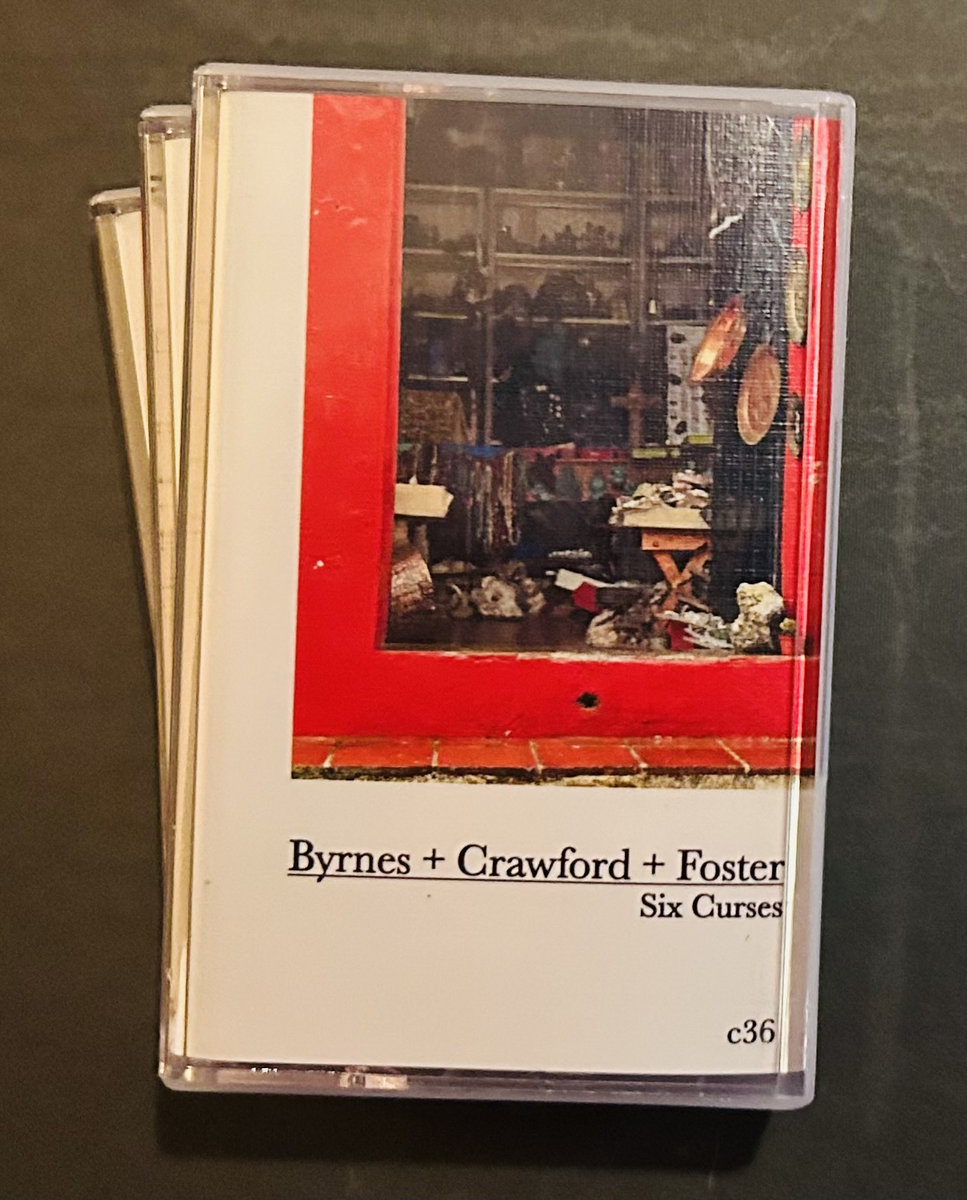 Six Curses | Byrnes + Crawford + Foster | un poco fría