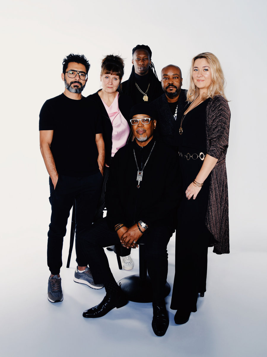 Voices of Human Consciousness | Dorota Piotrowska & Sound Circle