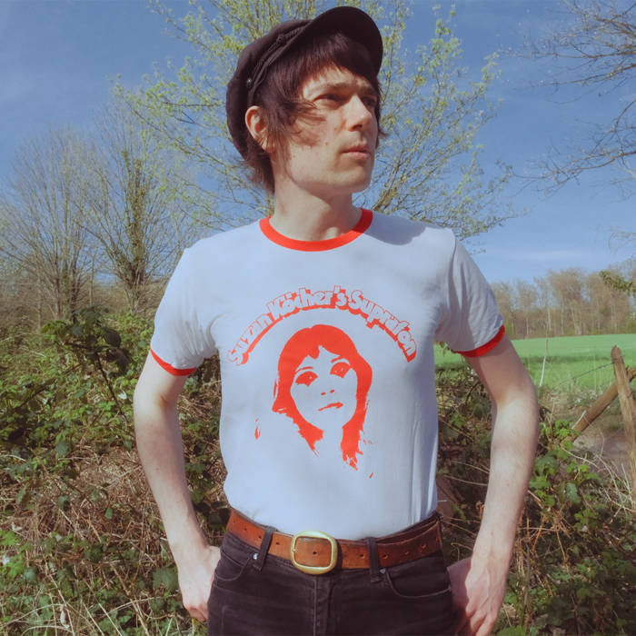 Le Temps De L'amour Ringer T-Shirt