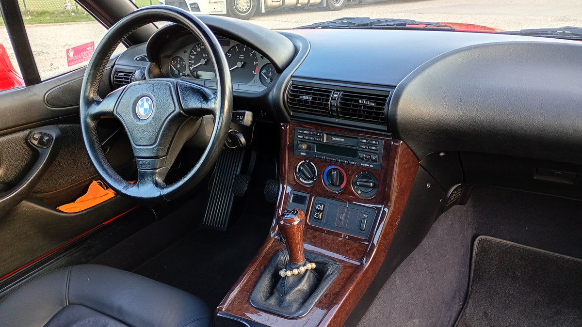 BMW Z3 E36/7 1995 sports car photo detail