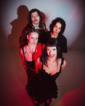 Scarlet Demore photo