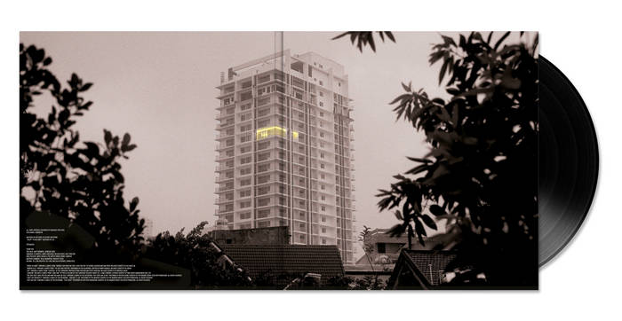 E*Vax — Photo