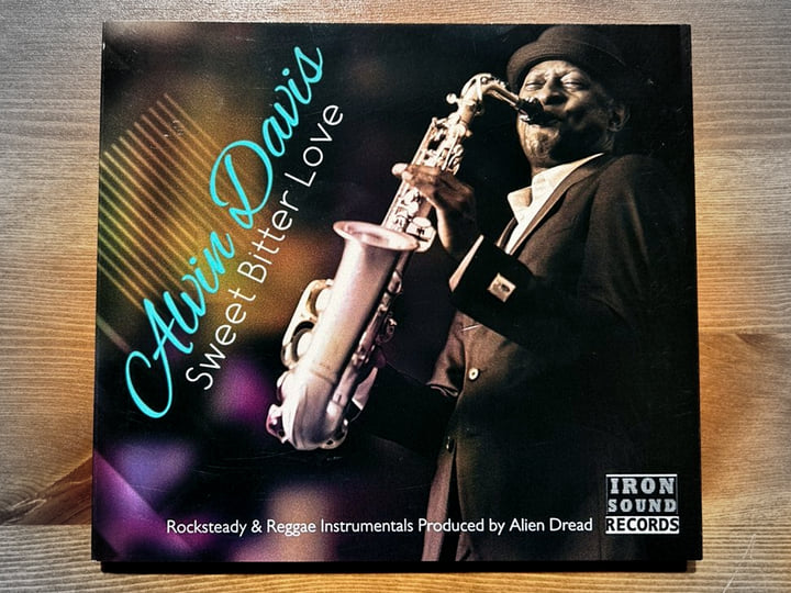 Sweet Bitter Love | Alvin Davis | Alien Dread