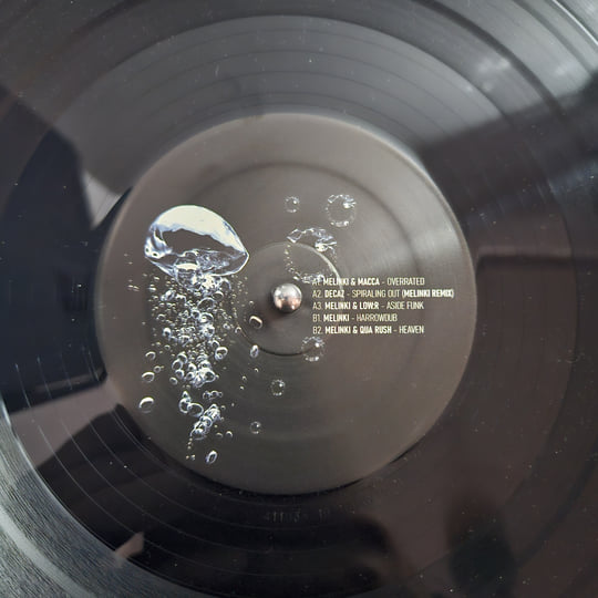 邦楽 flakes/Unmelting  邦楽 flakes/Unmelting Unmelting Snow - YouTube