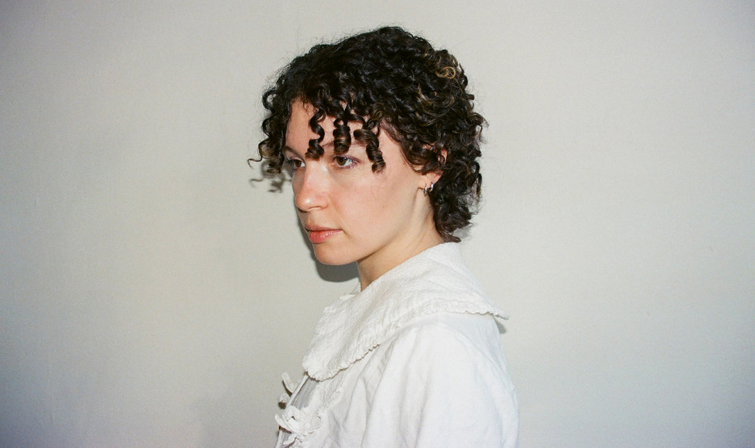 Saxophonist Nora Stanley Goes Solo with “Glass”