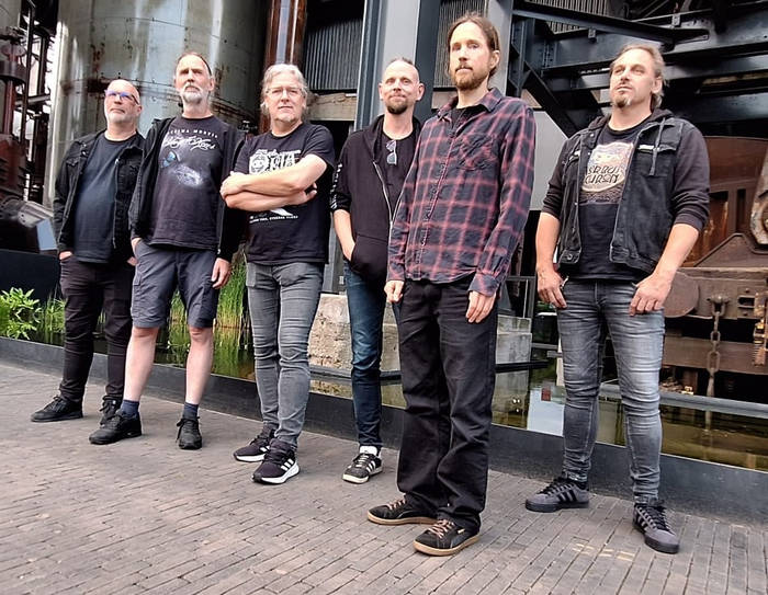 Ne Vivam | Officium Triste