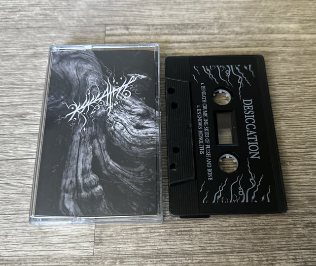 Legatum Mortuorum | Desiccation | Carbonized Records