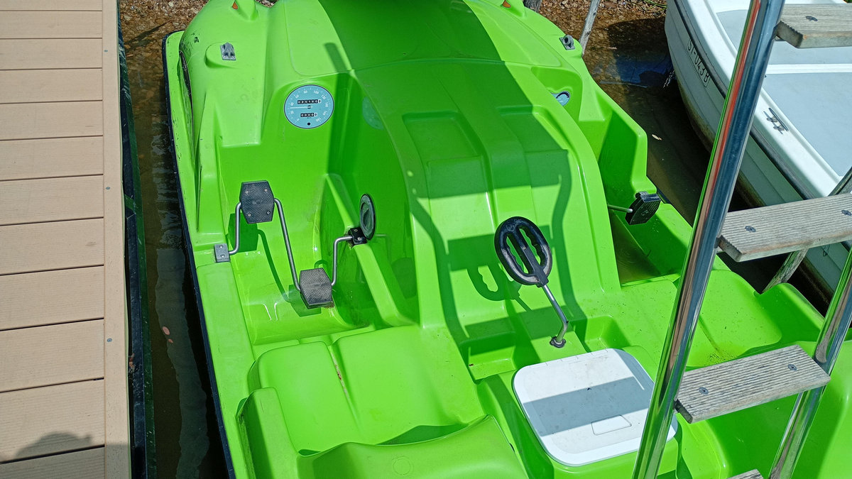 Martini Natuica Sea Buggy 405 2012 pedal boat photo detail