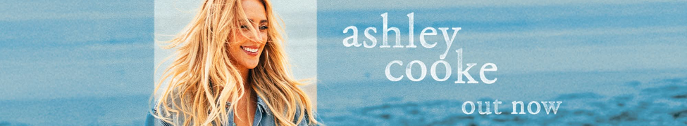 Ashley Cooke — Photo