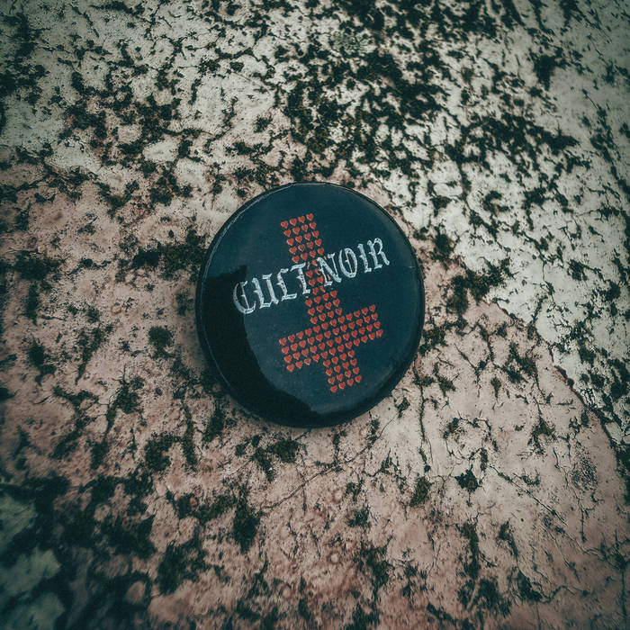 Button Logo