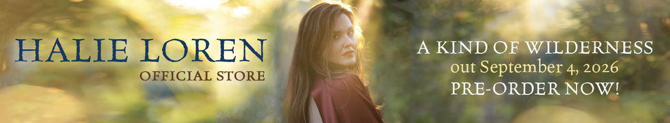 Halie Loren — Photo