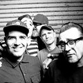 The Manges — Photo