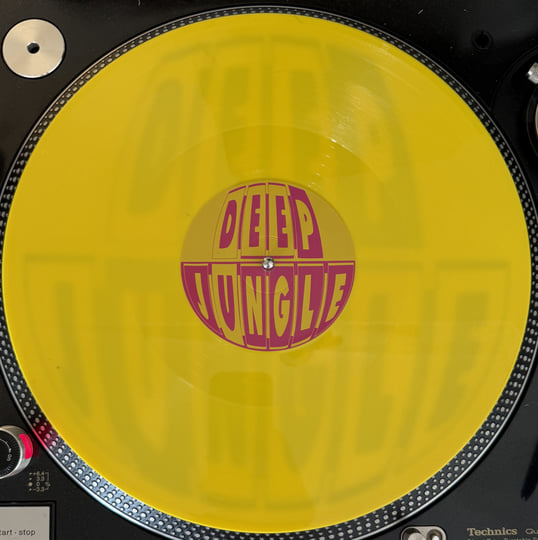 DAT130 Voyager - Knowledge (alt mix) / Haunted | Voyager | Deep