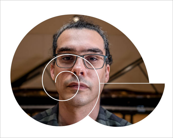 Fabian Almazan — Photo