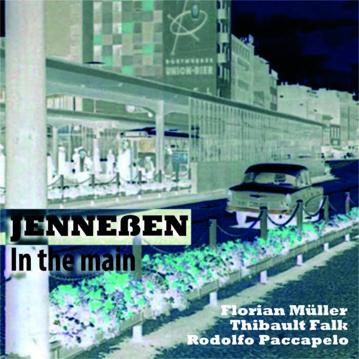 In the main
von Uli Jenneßen - drums, Florian Müller - guitar, Thibault Falk - piano, Rodolfo Paccapelo - bass