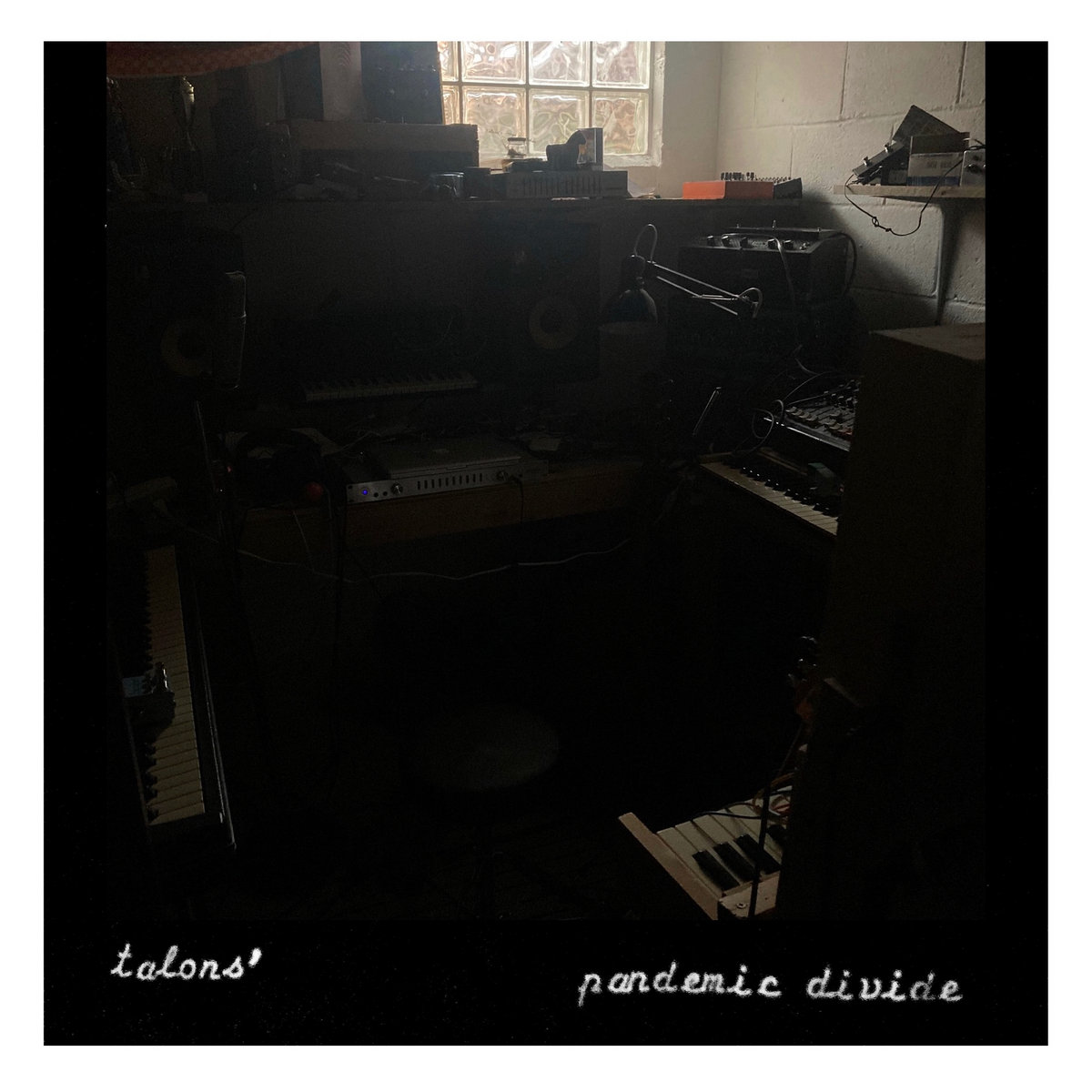 Talons' – Pandemic Divide Talons' – Pandemic Divide