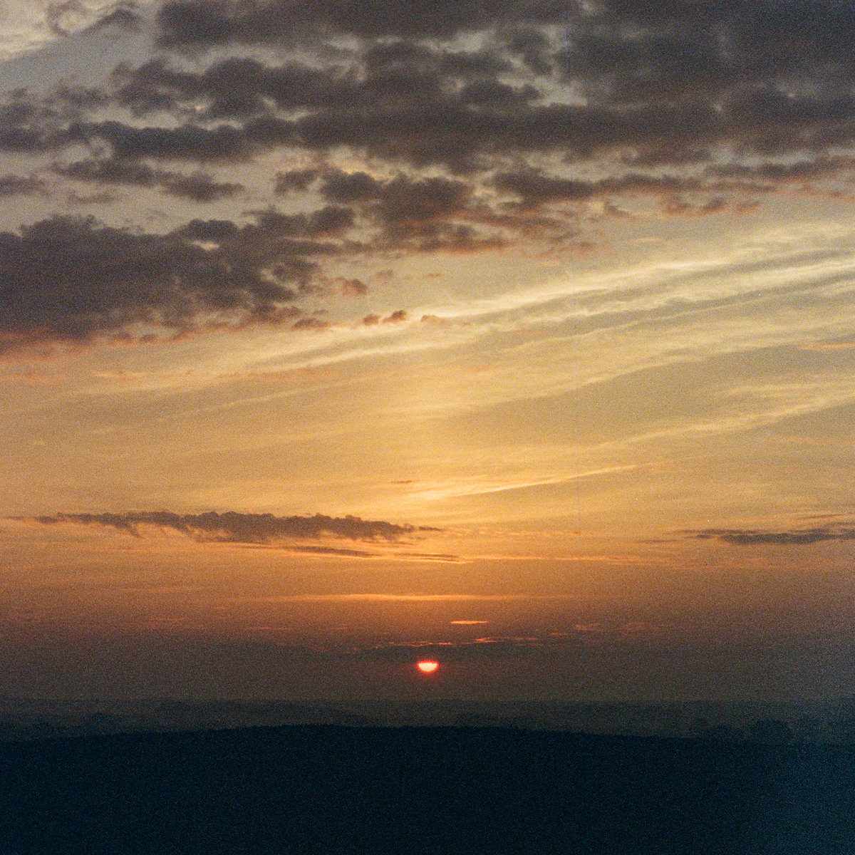 Sunset Perfect Square One Perfect Sunset / Heartland | Tony Anderson