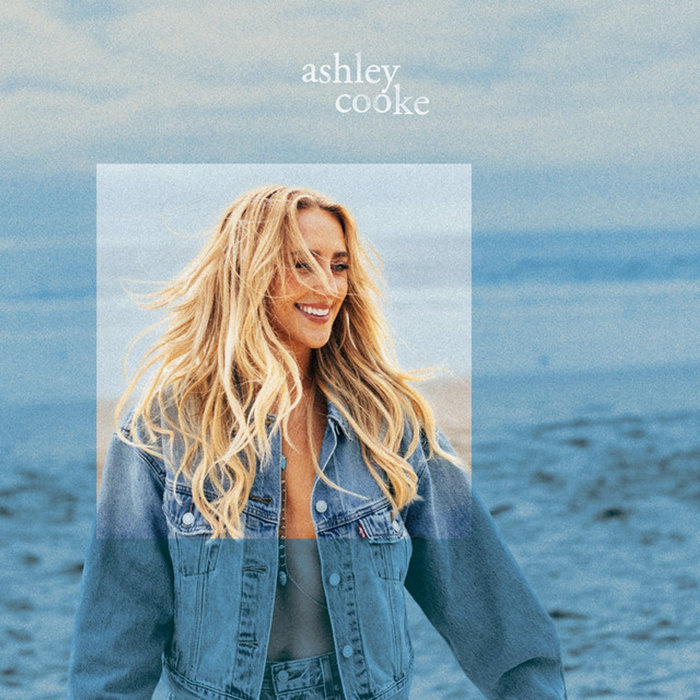 Ashley Cooke — Photo