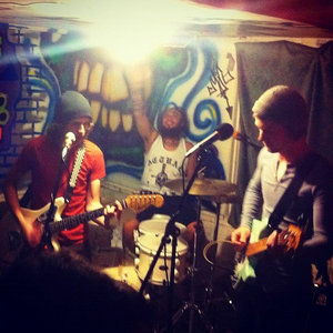 Demos cover