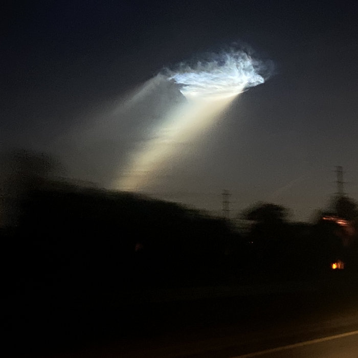 Pendulum swings; waiting | Oh please, oh please, oh haunt me!