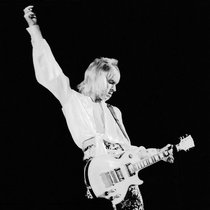 1970's Heavy Live Funk Jam a La David Bowie [E Dorian - 97 BPM] cover art