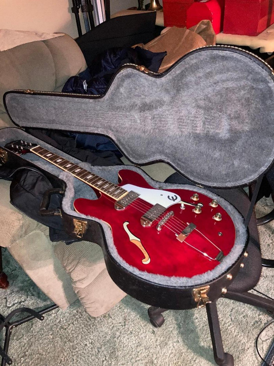 Revolution guitar sounds Wayne Kraft