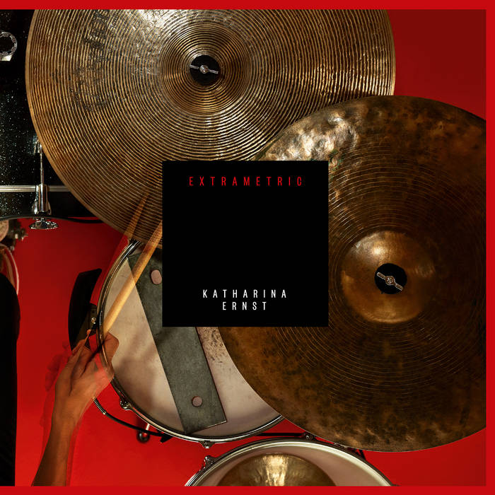 EXTRAMETRICvon Katharina Ernst EXTRAMETRICvon Katharina Ernst