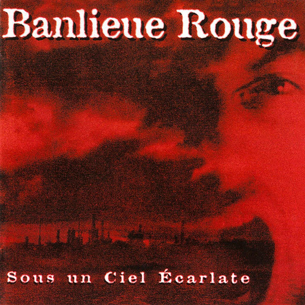 Sous un ciel écarlate