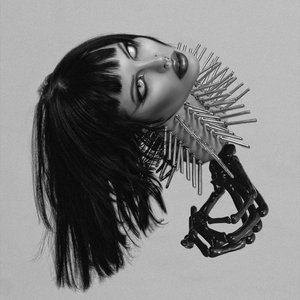 Alice Glass — LOVE IS VIOLENCE