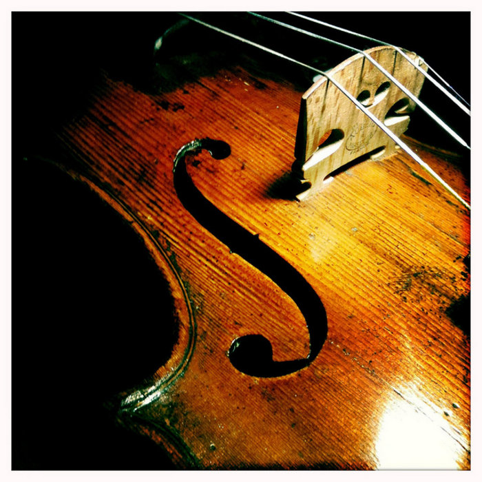 Epic Violin Carol of the Bells / God Rest Ye Merry Gentlemen (track