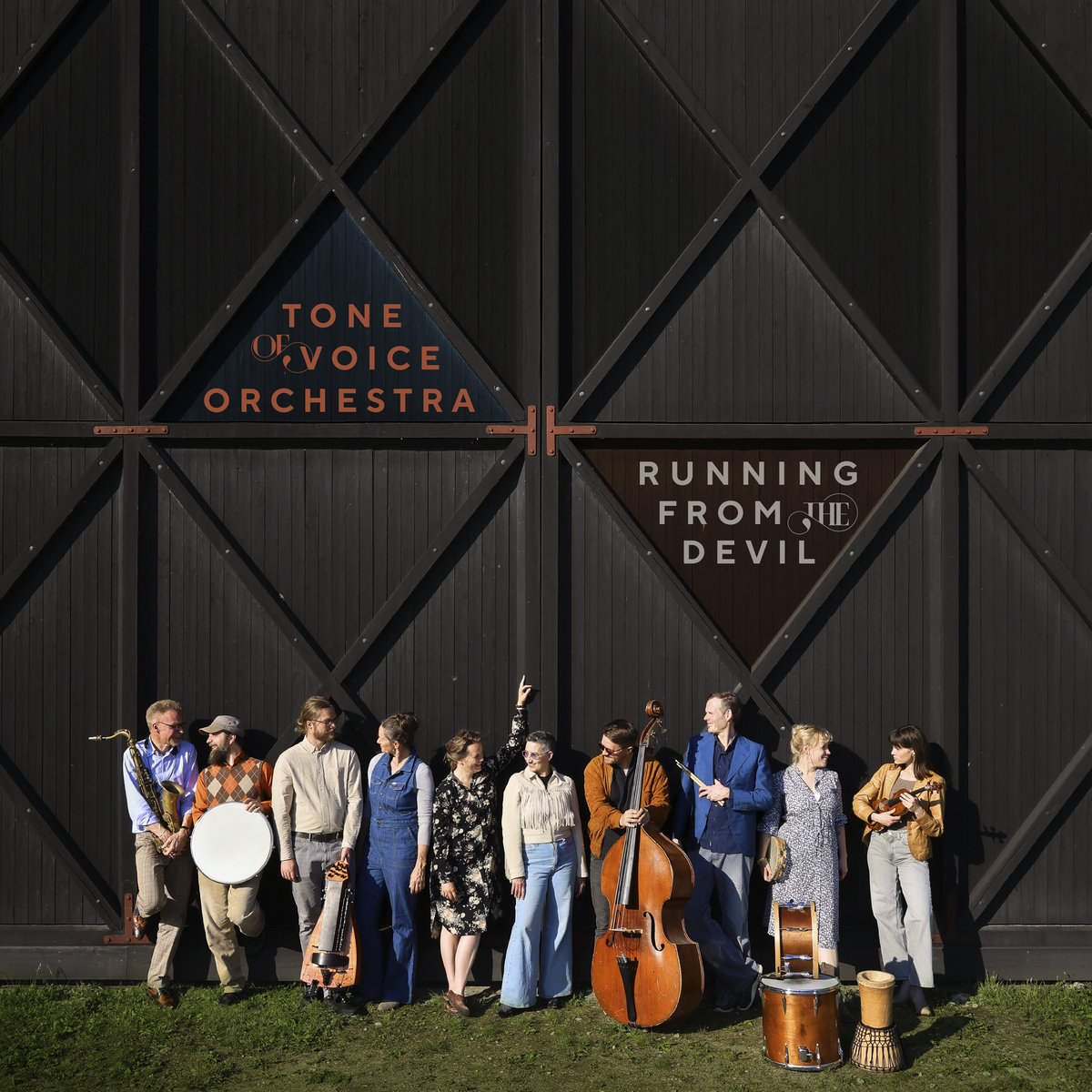 洋楽 DEVILE - FROM A PITCH FOR POINT OF VIEW Running from the Devil + 3 | Tone of Voice Orchestra