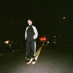 Logan Lynn — Distracted EP (2023)Logan Lynn X Yellow Trash Can