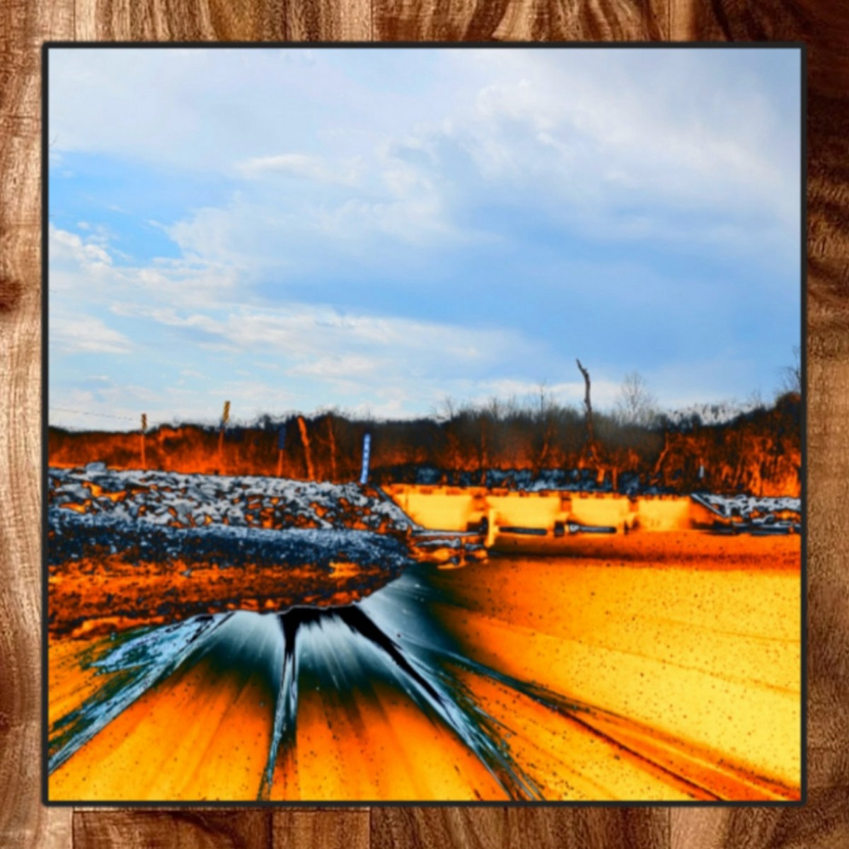 Flotsam Farm Respite Neon Gravel