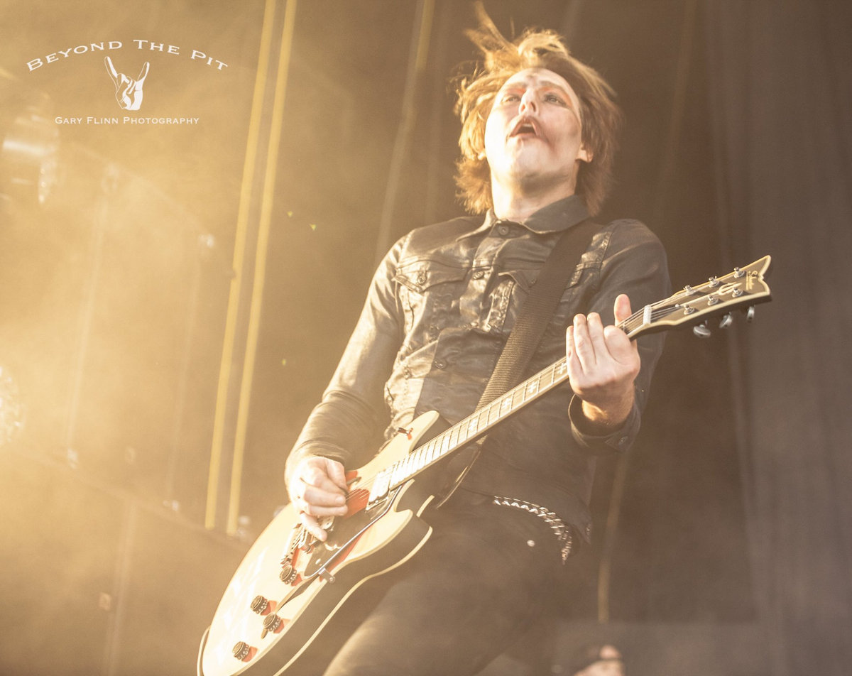 Cupid carries a gun (Marilyn Manson cover '2016 remastered) Voodeville