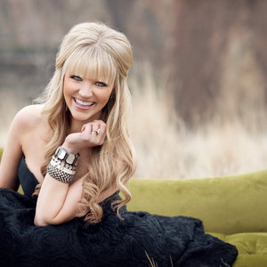 Britnee Kellogg — Home