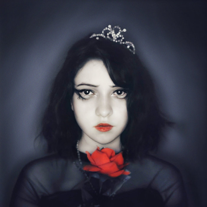 Queen Of The Night | Vandal Moon