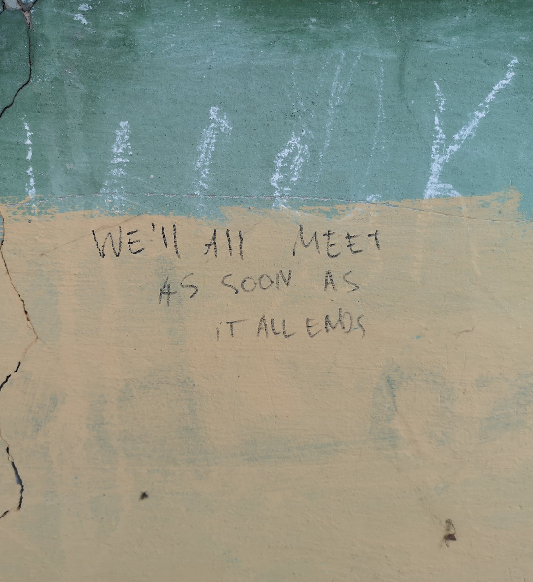 Bohdan Stupak – air raid siren is over