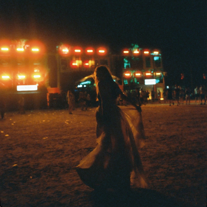 EXILE GIRL. | SUNDERWORLD