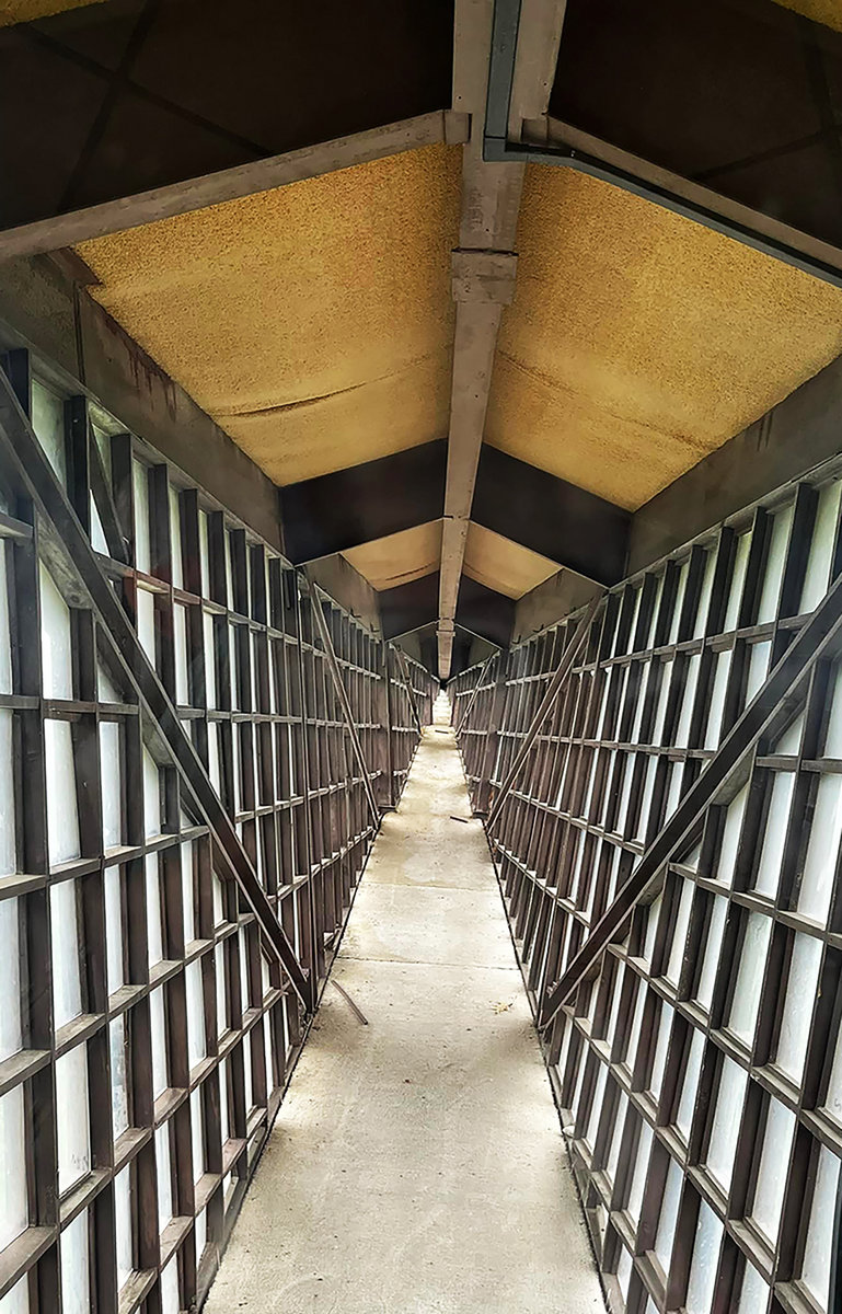 ASHTRAY NAVIGATIONS / DEATH FACTORY Split No Sides Records